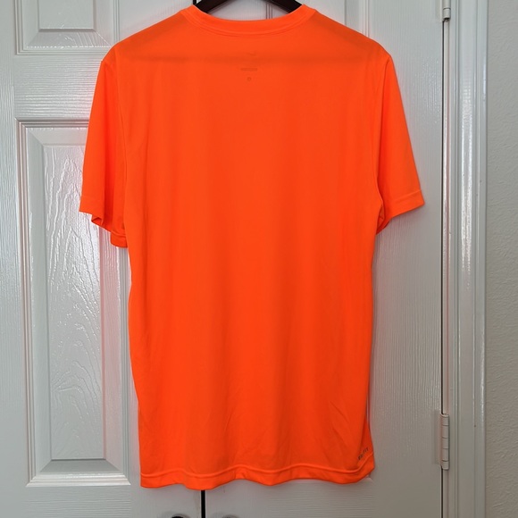 Nike Neon Orange Dry Fit Short sleeve Shirt Size L - Picture 2 of 7